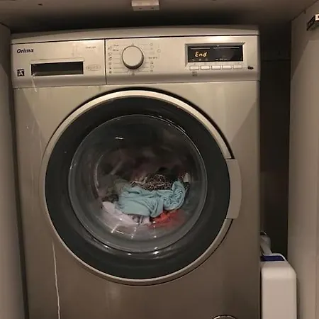 New Cosy & Charming In Campolide - 3a Διαμέρισμα *